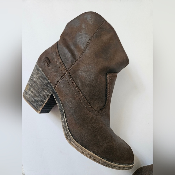 Brown Rocket Dog Ankle Booties - Picture 8 of 11